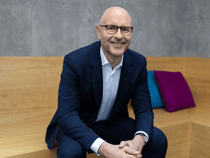 auxmoney customer story cover image