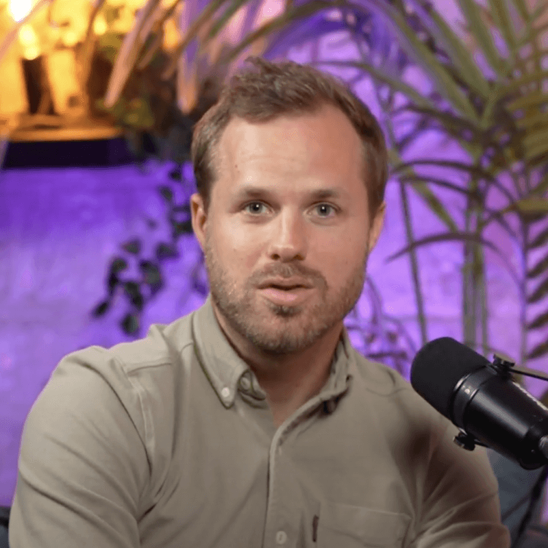 Jean-Gabriel Baron portrait, CFO of the Jaws Group (Blinked)